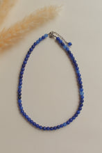 Carica l&#39;immagine nel visualizzatore di Gallery, Collana Blu Grecia - Chocker realizzato a mano - L&#39;artigianato per tutti
