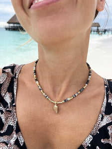 Collana Zanzibar - Realizzata a mano in amazzonite, pietra di sole e argento - Collezione World Tour